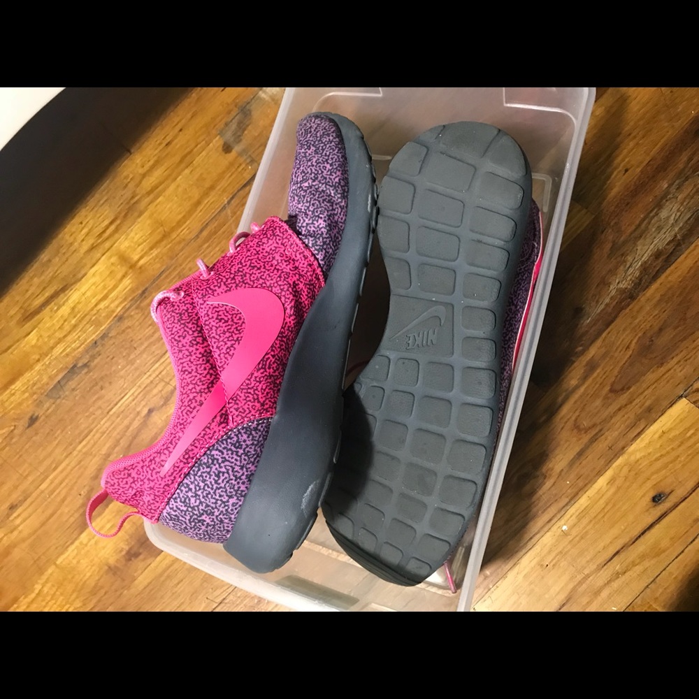 Nike shoes